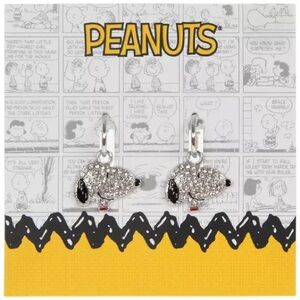 New Peanuts Rhinestone Snoopy Earrings